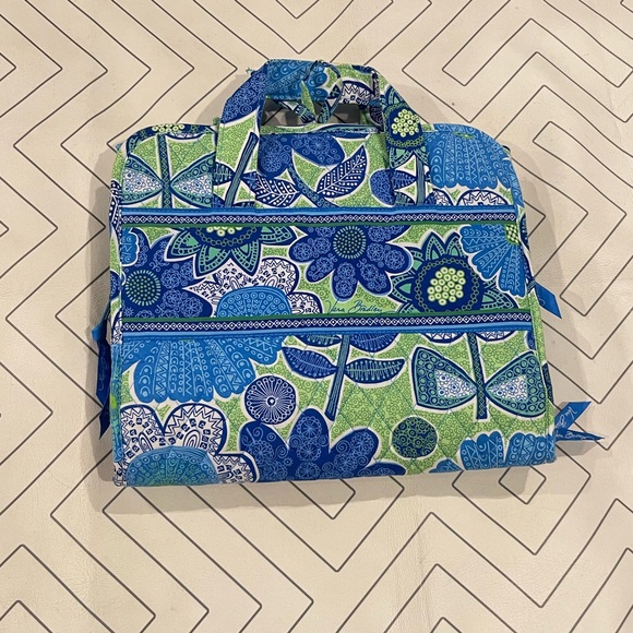 Vera Bradley Handbags - Vera Bradley Green and Blue Paisley Cosmetic Travel Organizer